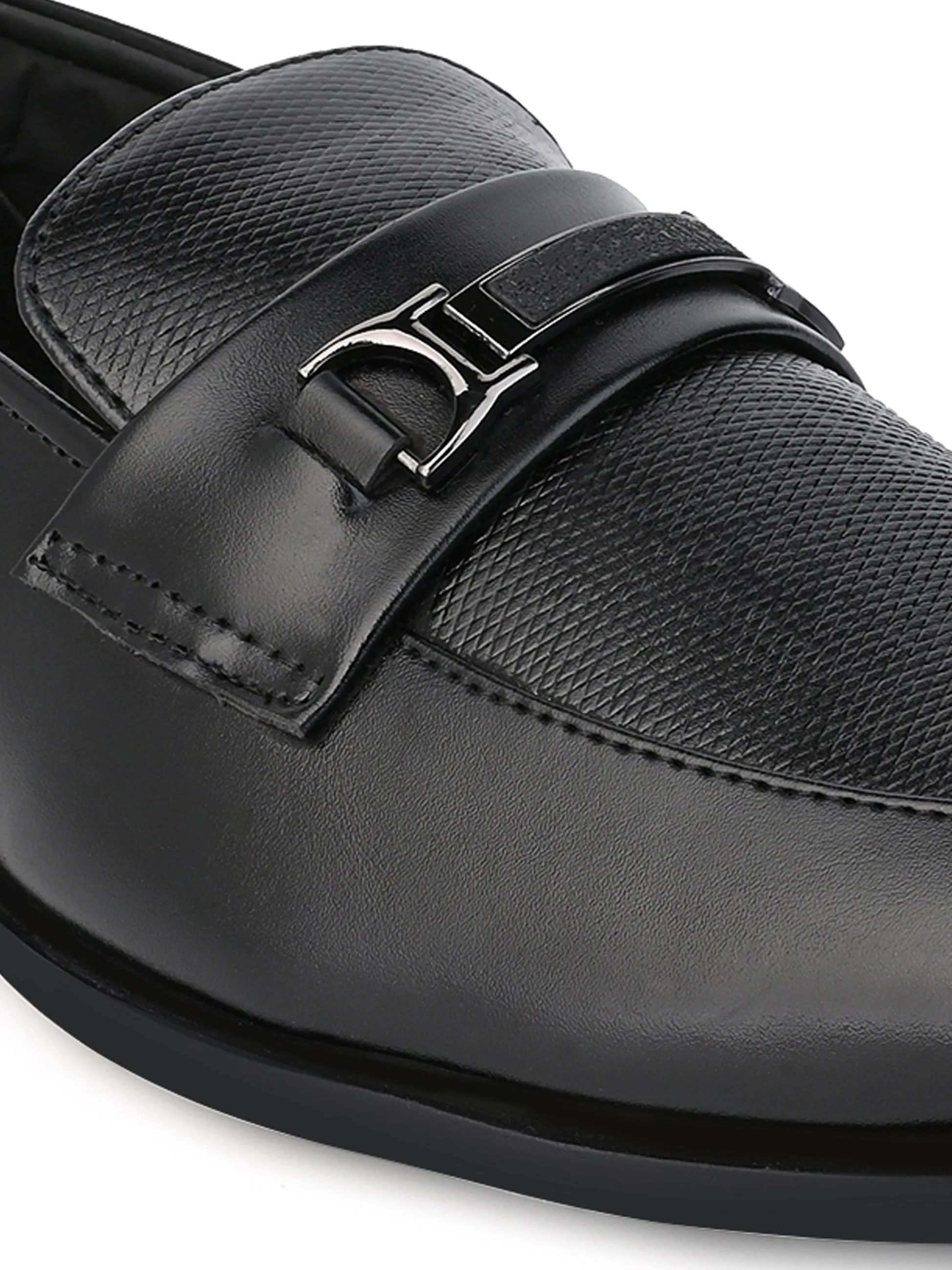 Hydes N Hues Men Black Round Toe Slip-Ons